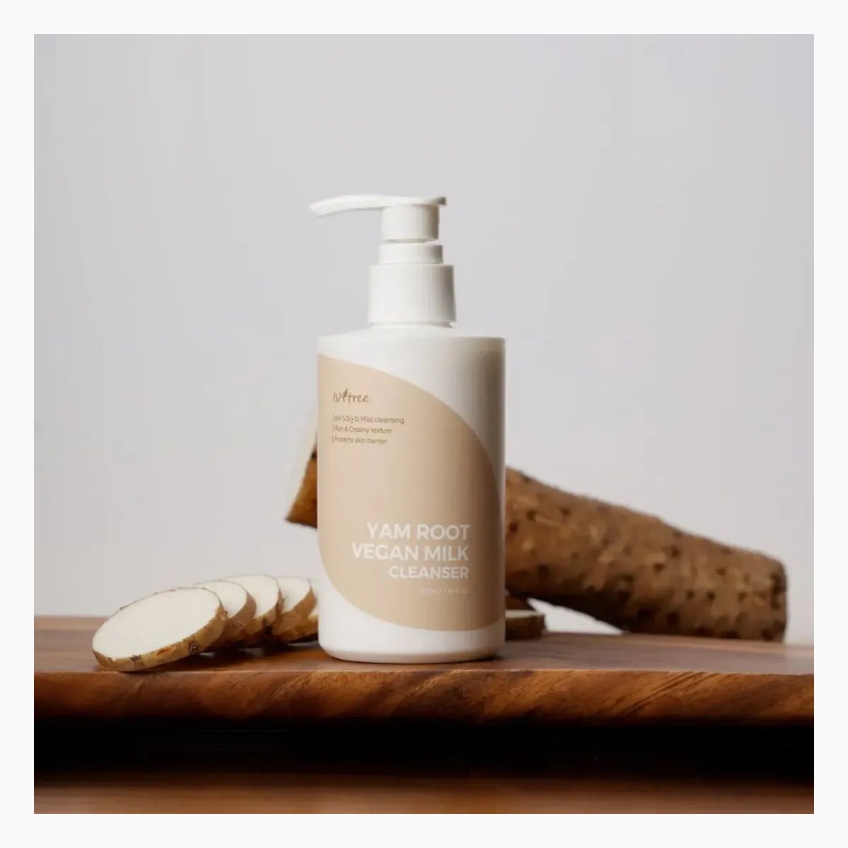 ISNTREE YAM ROOT VEGAN MILK CLEANSER 220ml